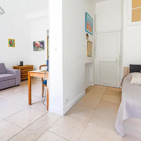 Herold-2 By Interhome * Νίκαια