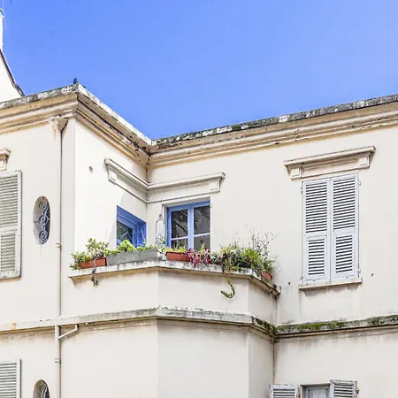 Herold-2 By Interhome نيس